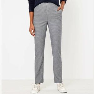 🆕 EUC LOFT High Waist Straight Leg Houndstooth grey and blue pants